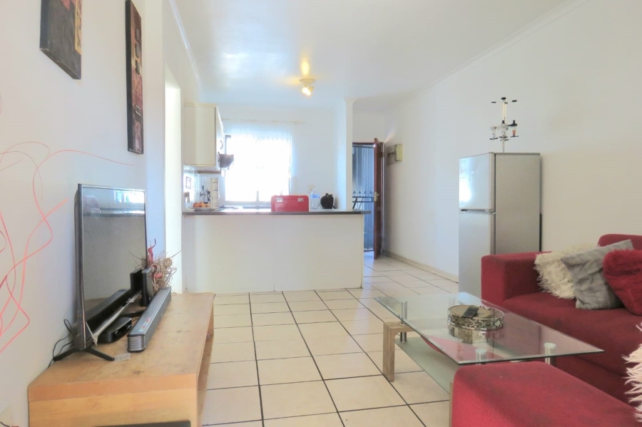 2 Bedroom Property for Sale in Parklands Western Cape